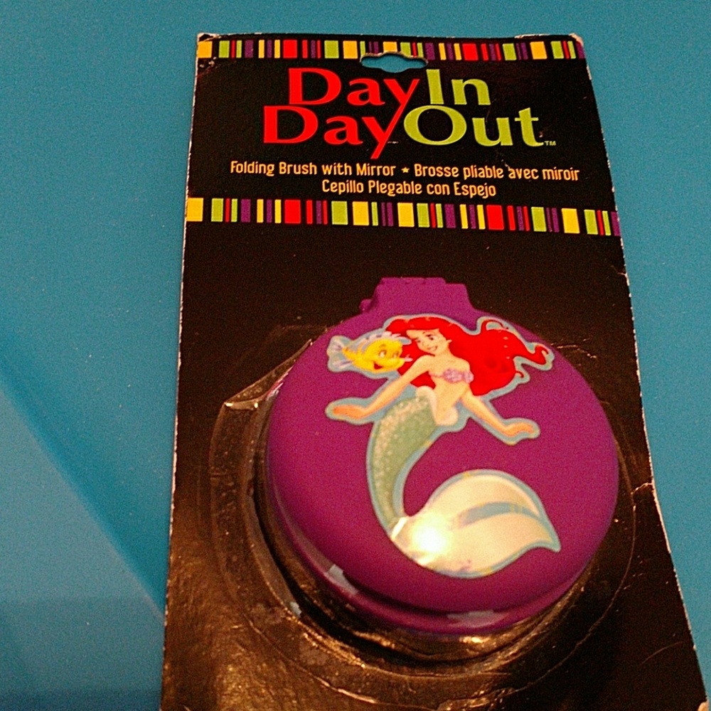 Variety Disney kids items - Picture 2 of 4